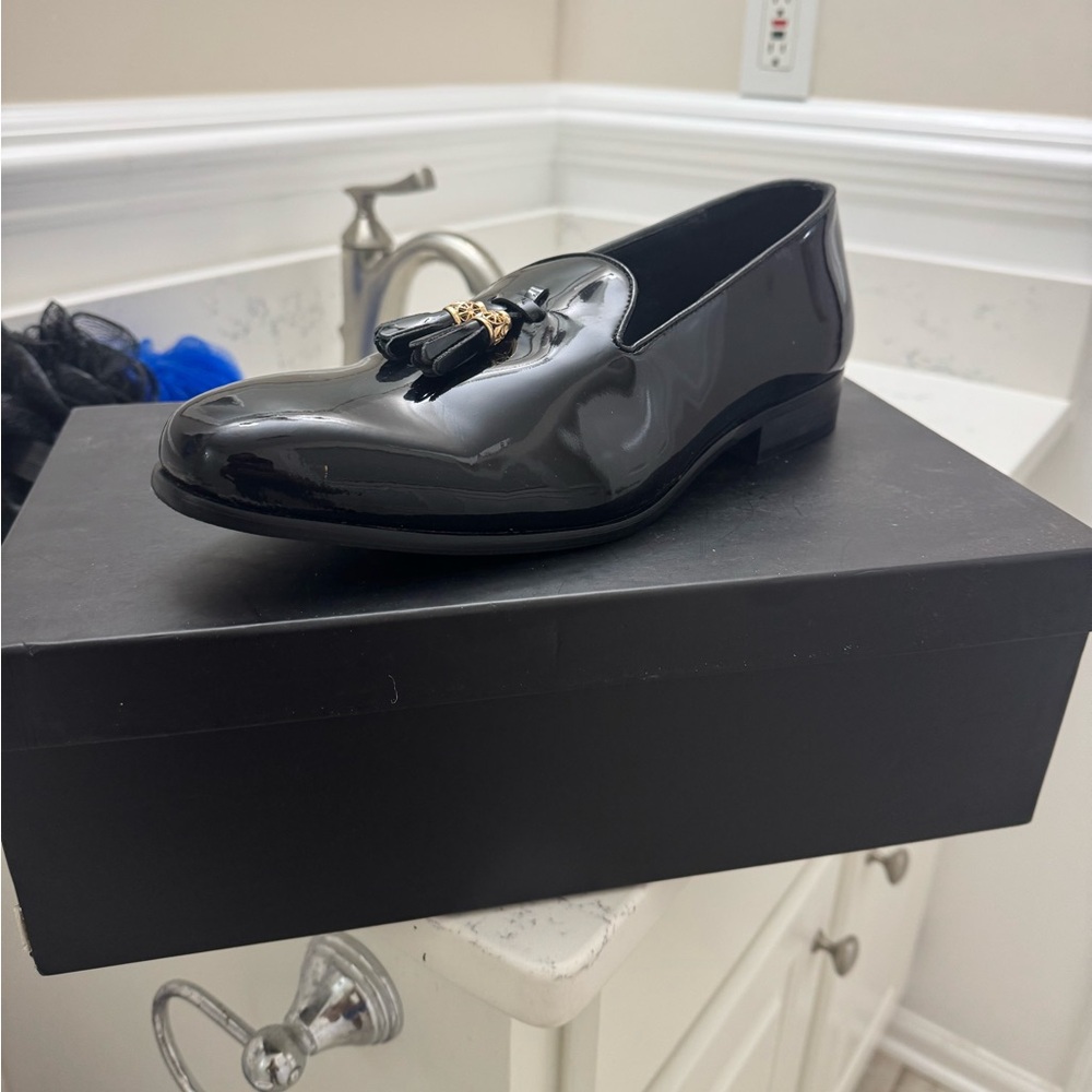 Elegant Black Tassel Loafers